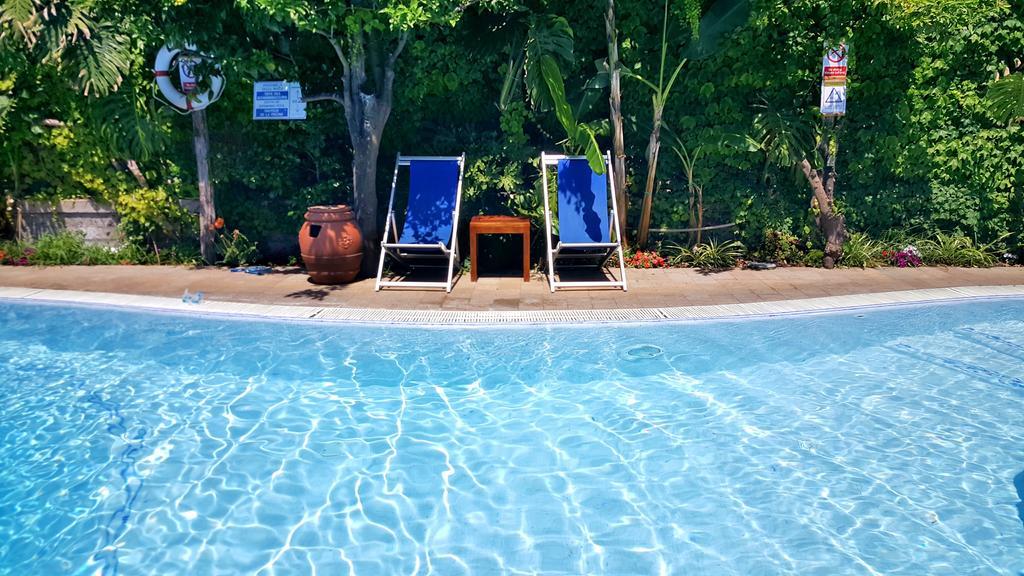 Villaggio Aparthotel Sorrent